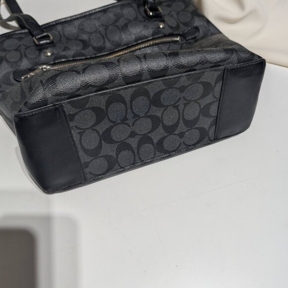 Coach Signature Canvas Black/Grey City Tote - Picture 2 of 8